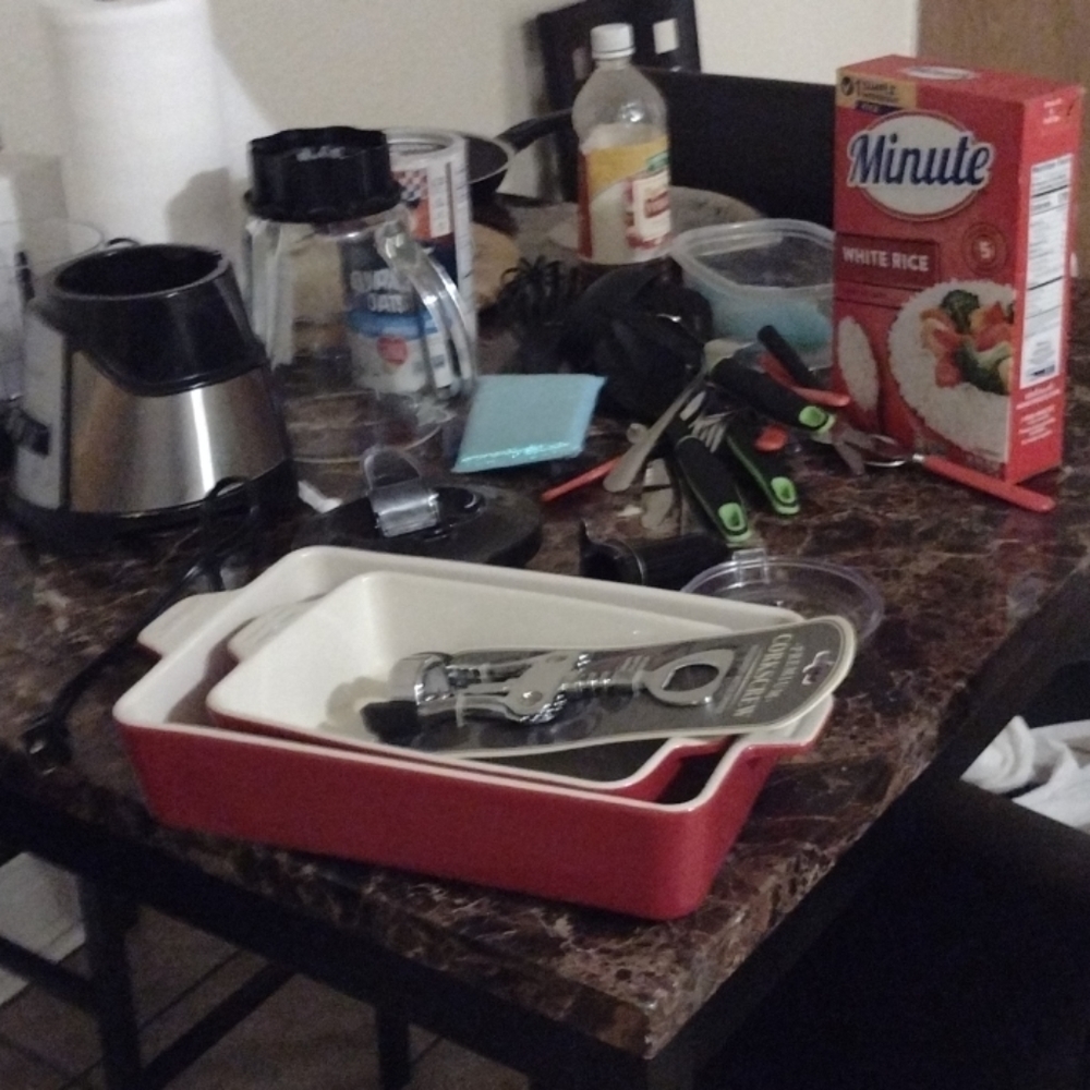 KITCHEN APPLIANCES